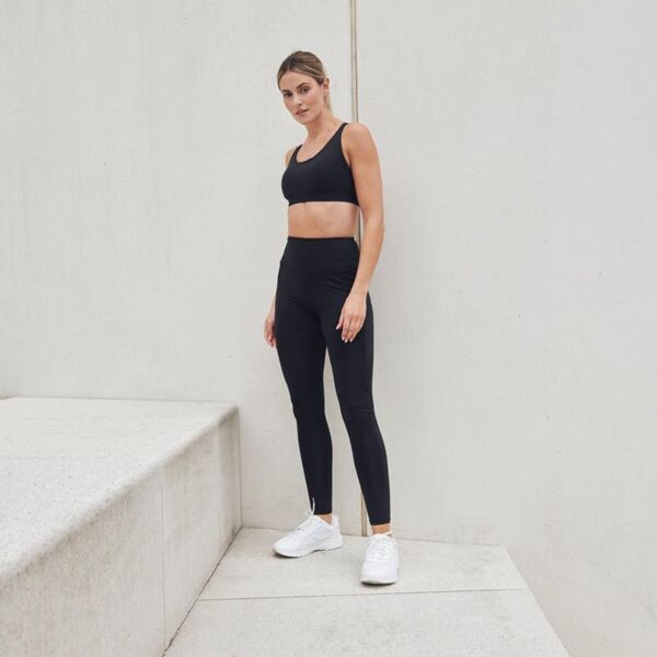 CORE POCKET LEGGING Thumbnail