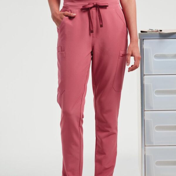RELENTLESS WOMENS CARGO PANT Thumbnail